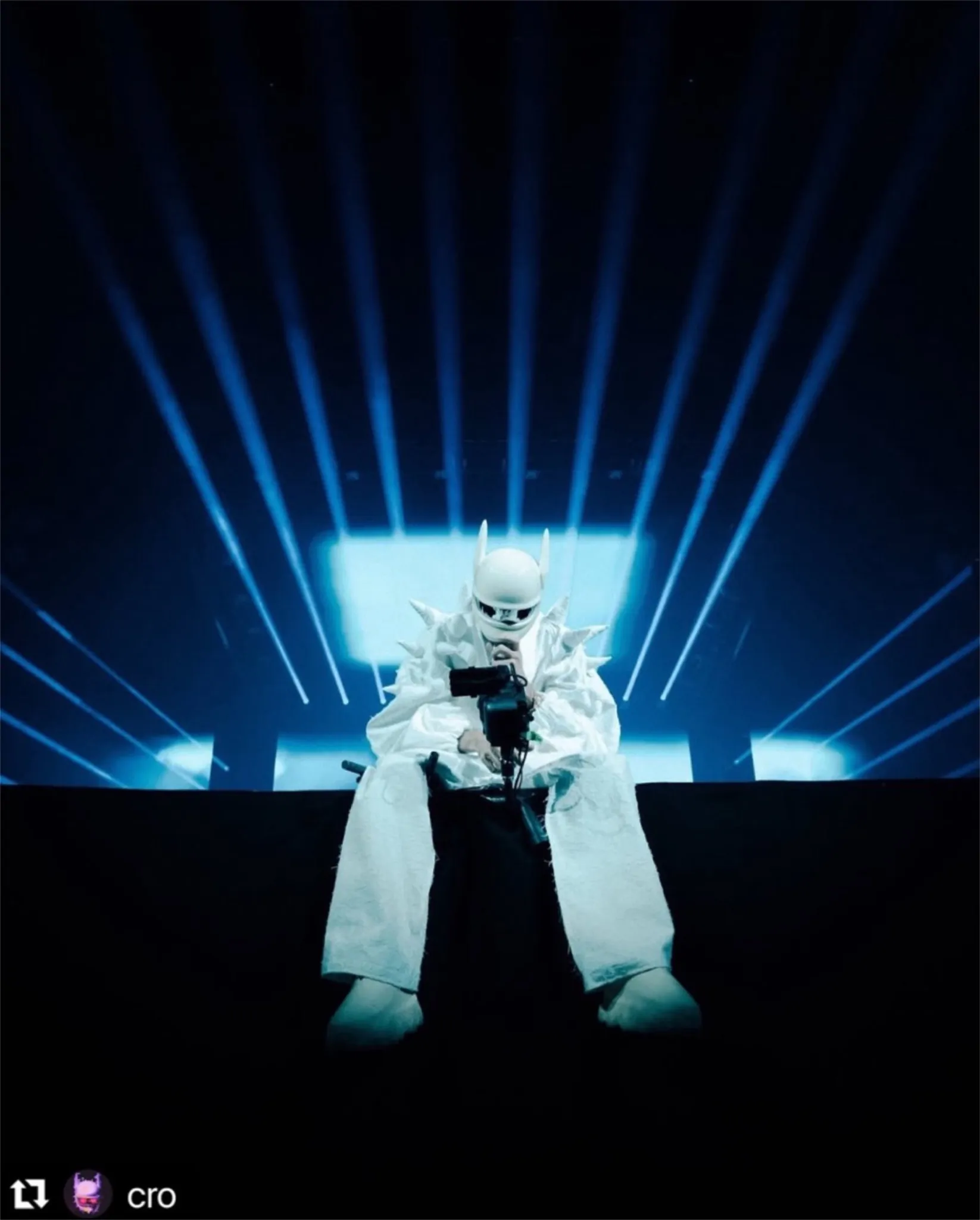 Cro – Chronicles Tour